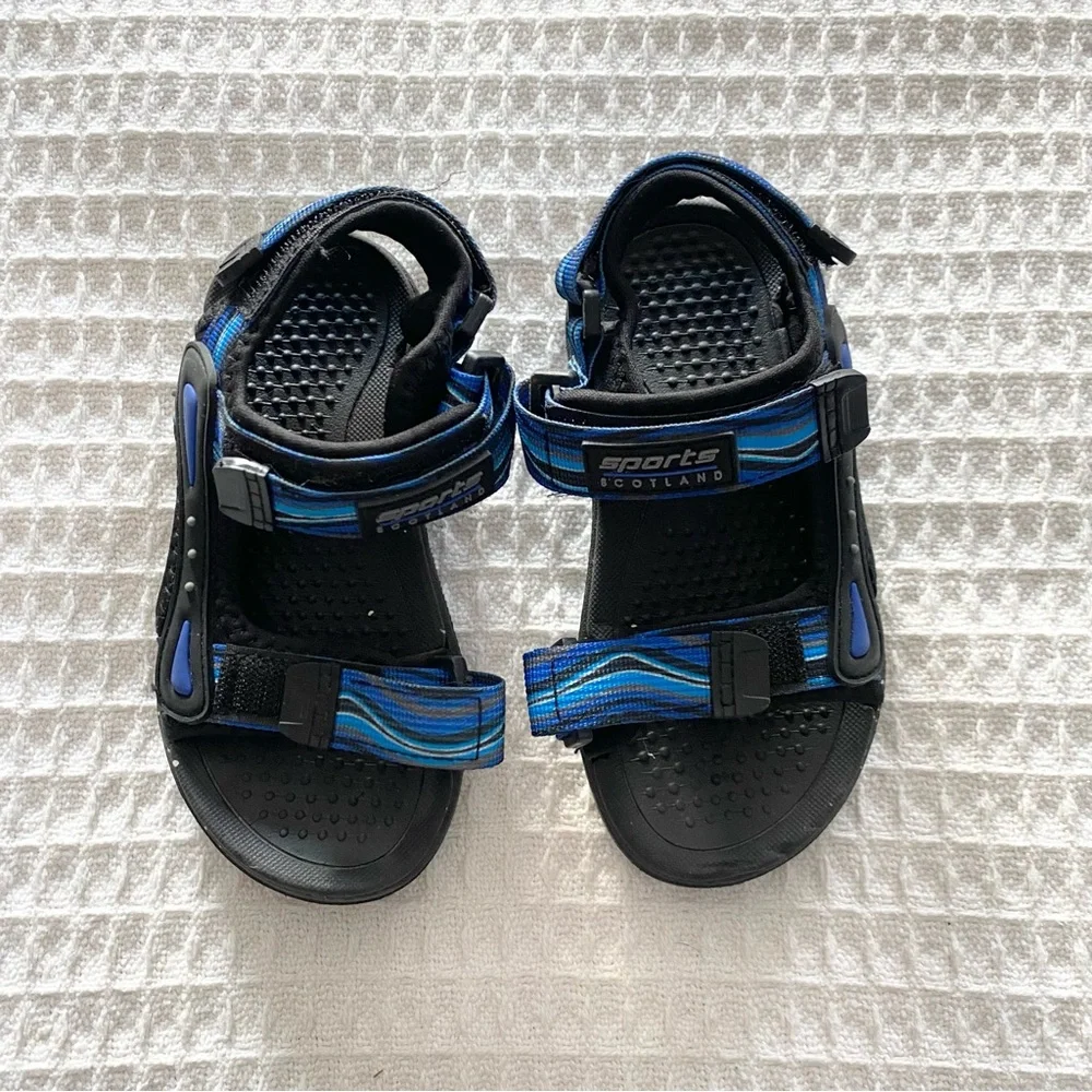 Sports Scotland Kids Black and Blue Sandals size 28